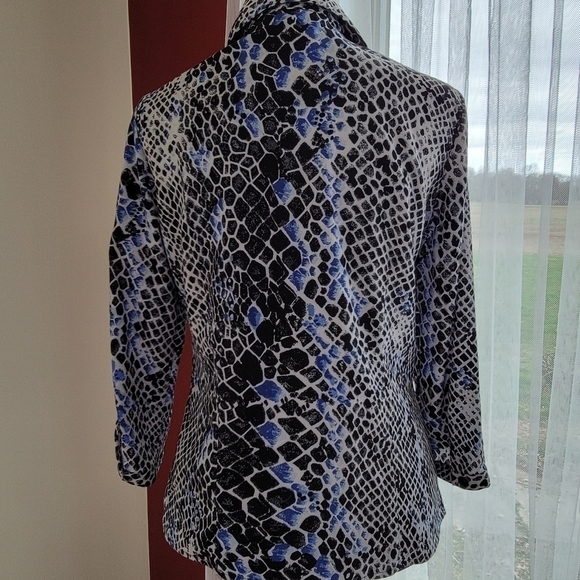 Fred David Print Buttondown Ruffled Blouse Size Small EUC - Picture 3 of 9